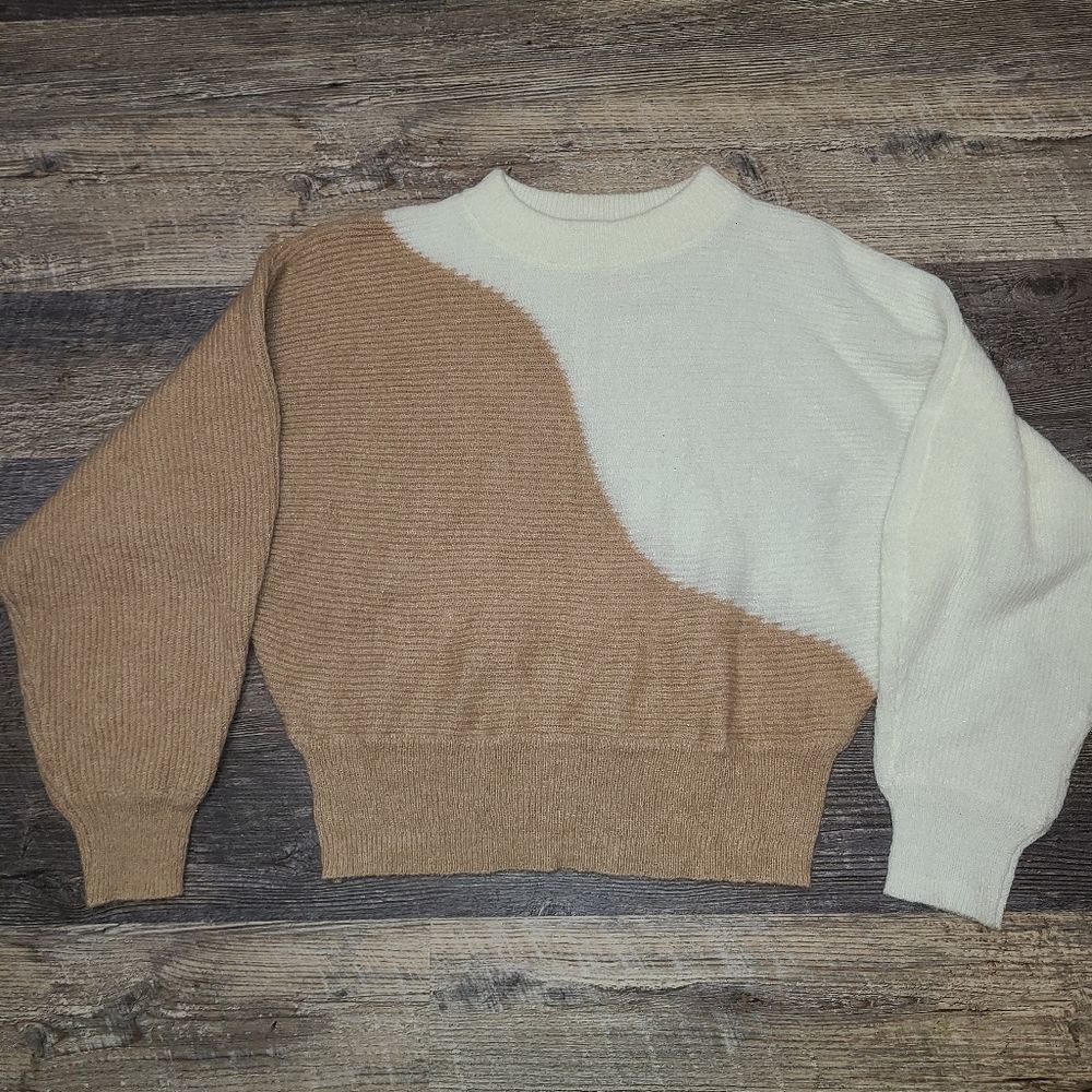 Vestique Colorblock Chunky Knit Sweater - Picture 4 of 9